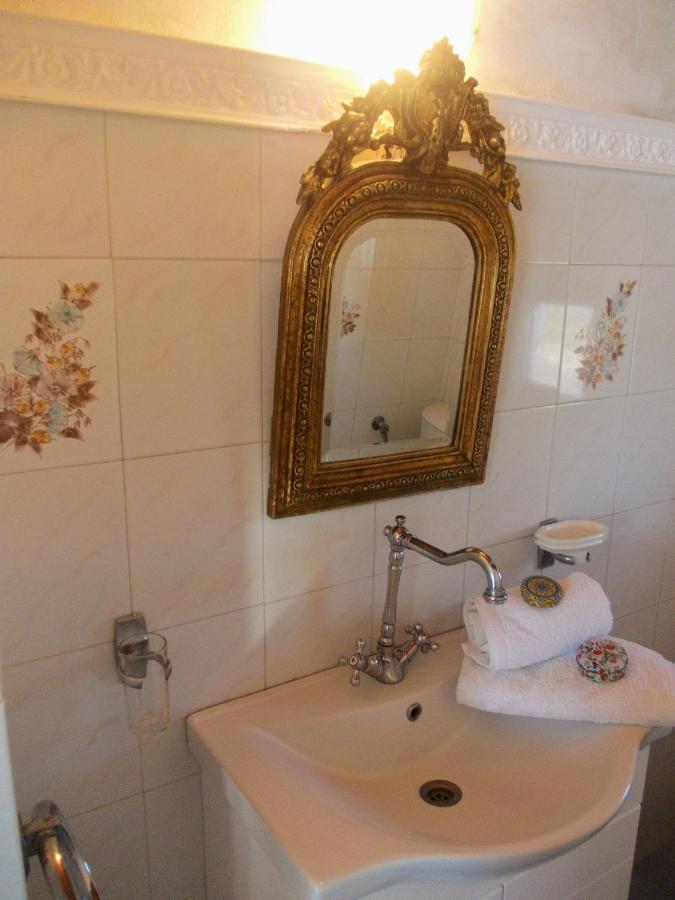 סקירוס Nyfes Traditional Boutique Vagelio מראה חיצוני תמונה